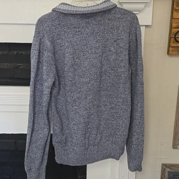Eddie Bauer long sleeve sweater - Picture 8 of 8